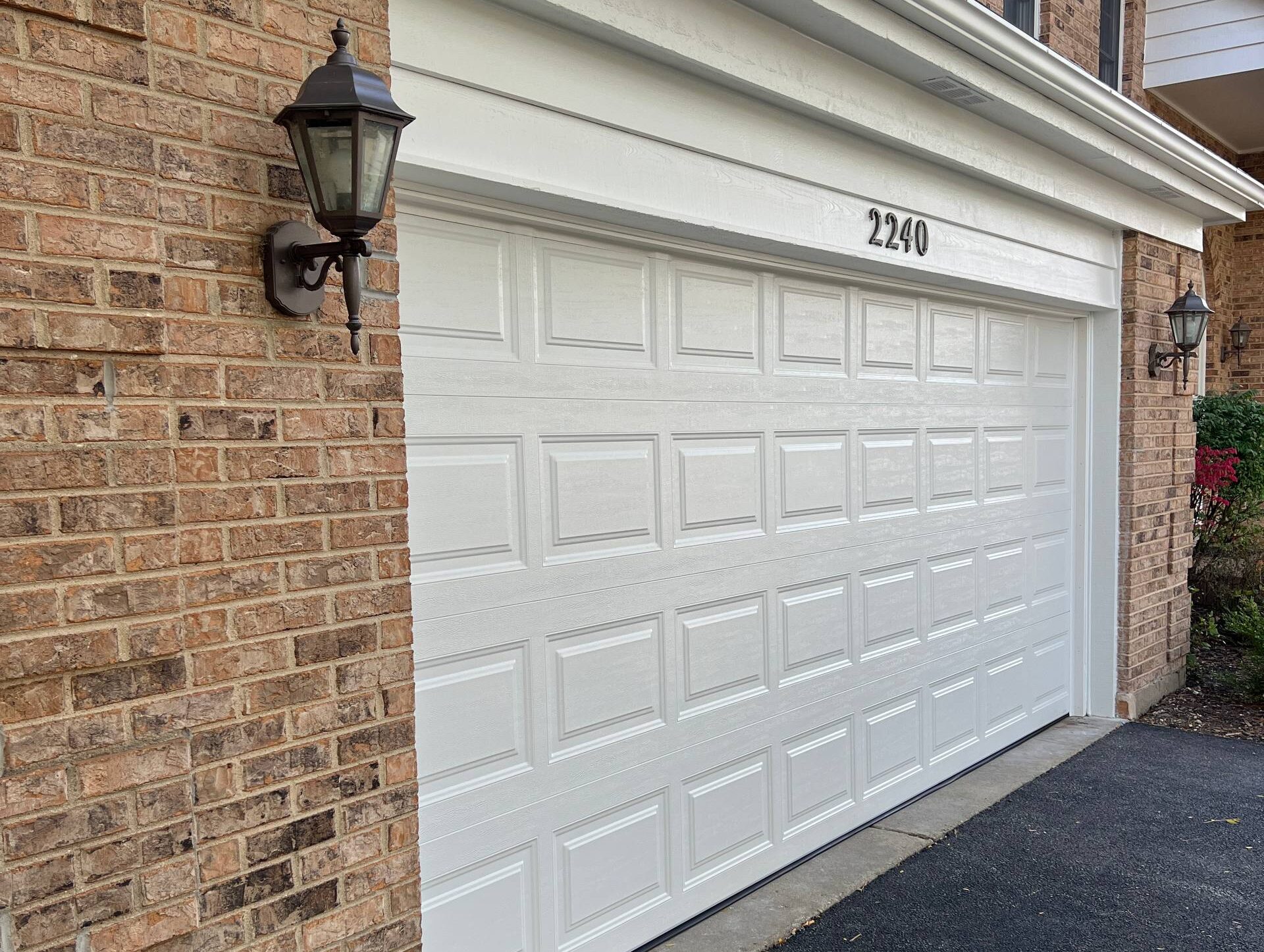 Expert Garage Doors Repair in Illinois